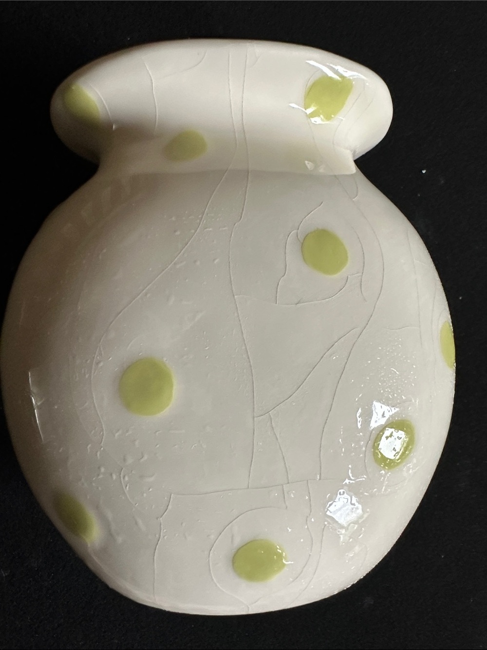 Pottery Barn Cream Ceramic Vase with Lime Dot Detail. Vintage - Picture 3 of 6